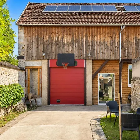 Maison Climatisee Avec Parking Aux Portes De Moret Vakantiehuis *