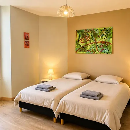 Maison Climatisee Avec Parking Aux Portes De Moret Vakantiehuis